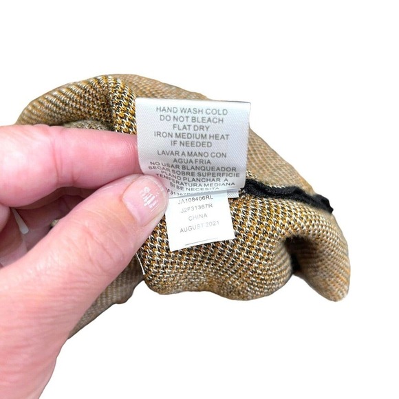 Joseph A. Women's Black Multi Floral Turtleneck Sweater Size M NWT Rtl $78 - Picture 15 of 15